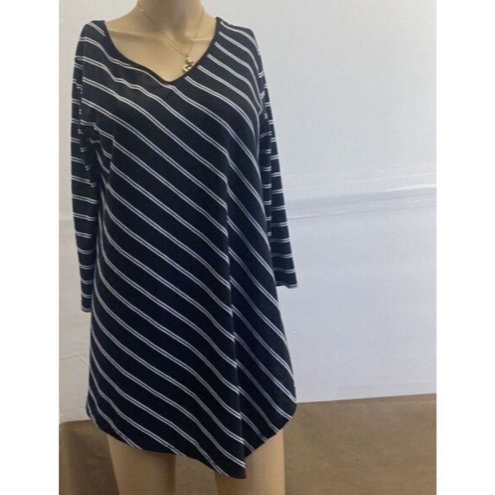 White House Black Market Women's Medium Top Shirt Striped Asymmetrical Tunic